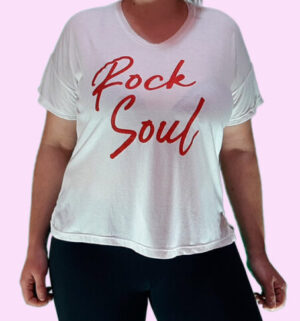 Remera evase estampa rock soul.