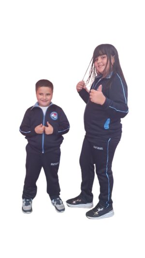 conjunto deportivo acetato frizado talle 4 al 18 colegial